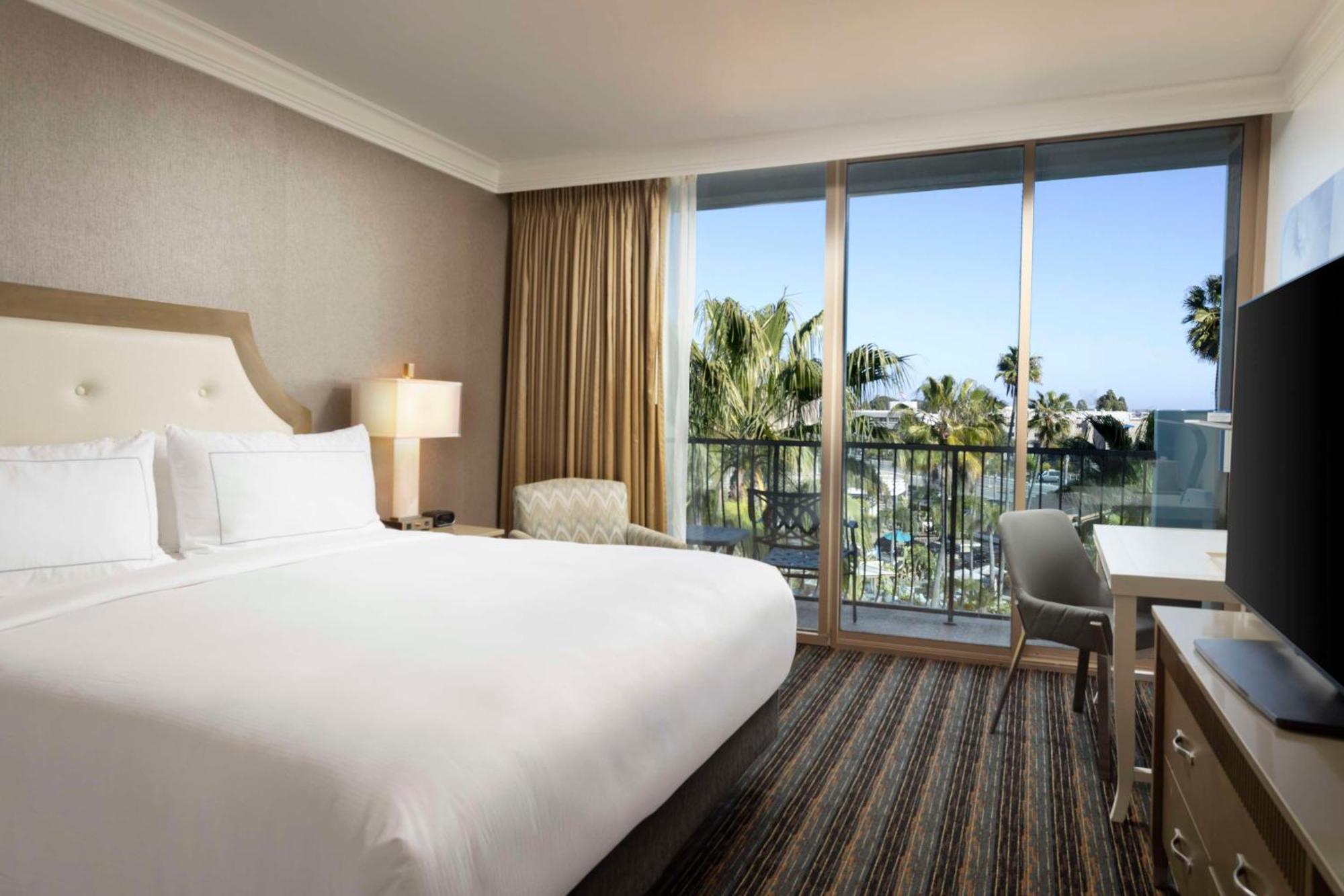 Doubletree By Hilton San Diego Bayside Exteriör bild