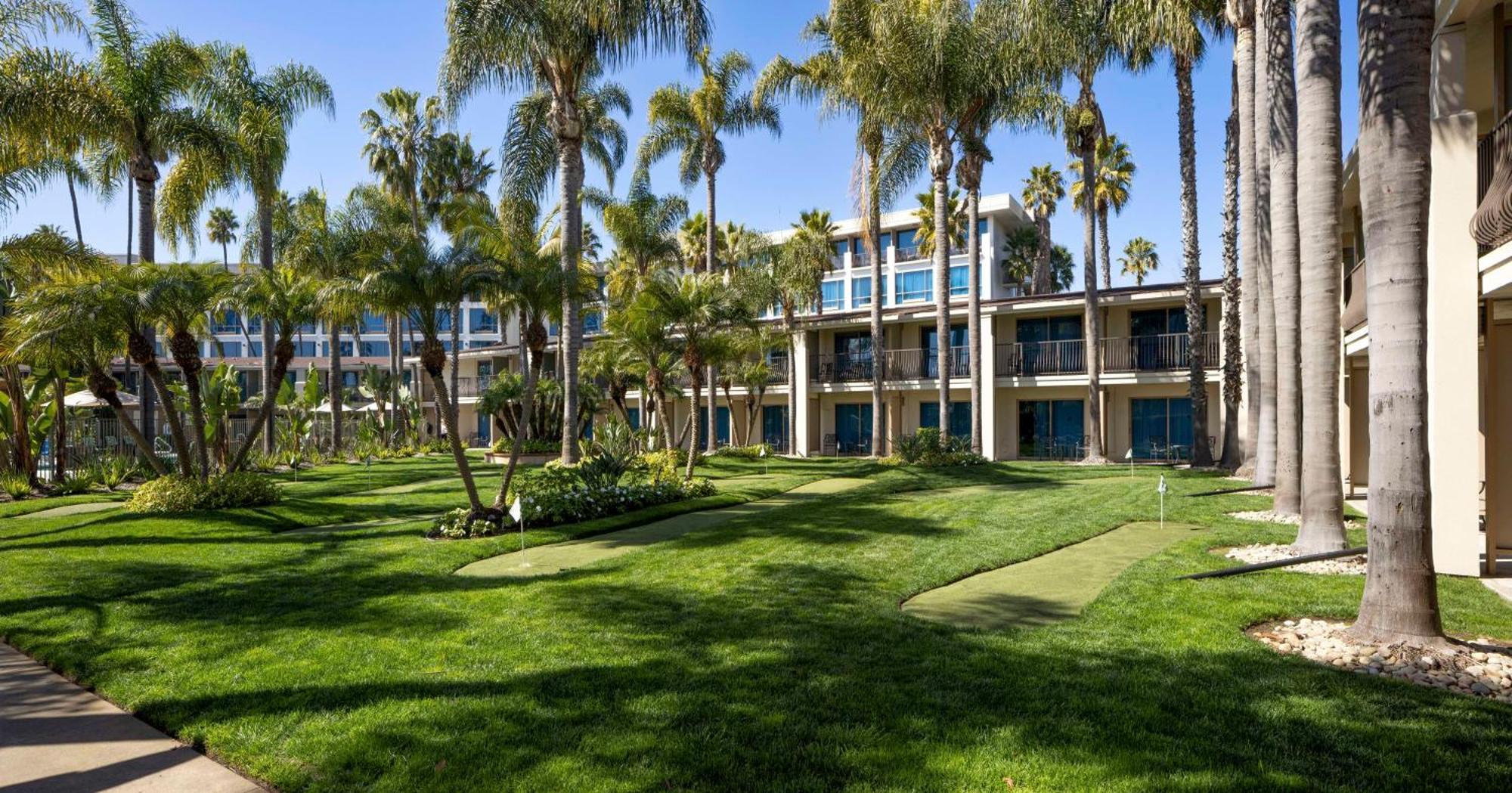 Doubletree By Hilton San Diego Bayside Exteriör bild